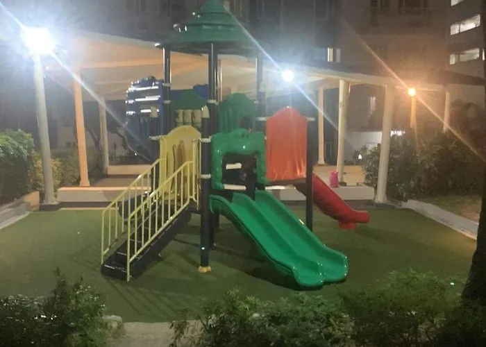Rcj Affordable Staycation Aparthotel