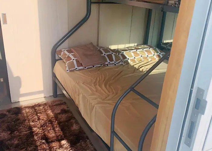 Aparthotel Rcj Affordable Staycation *